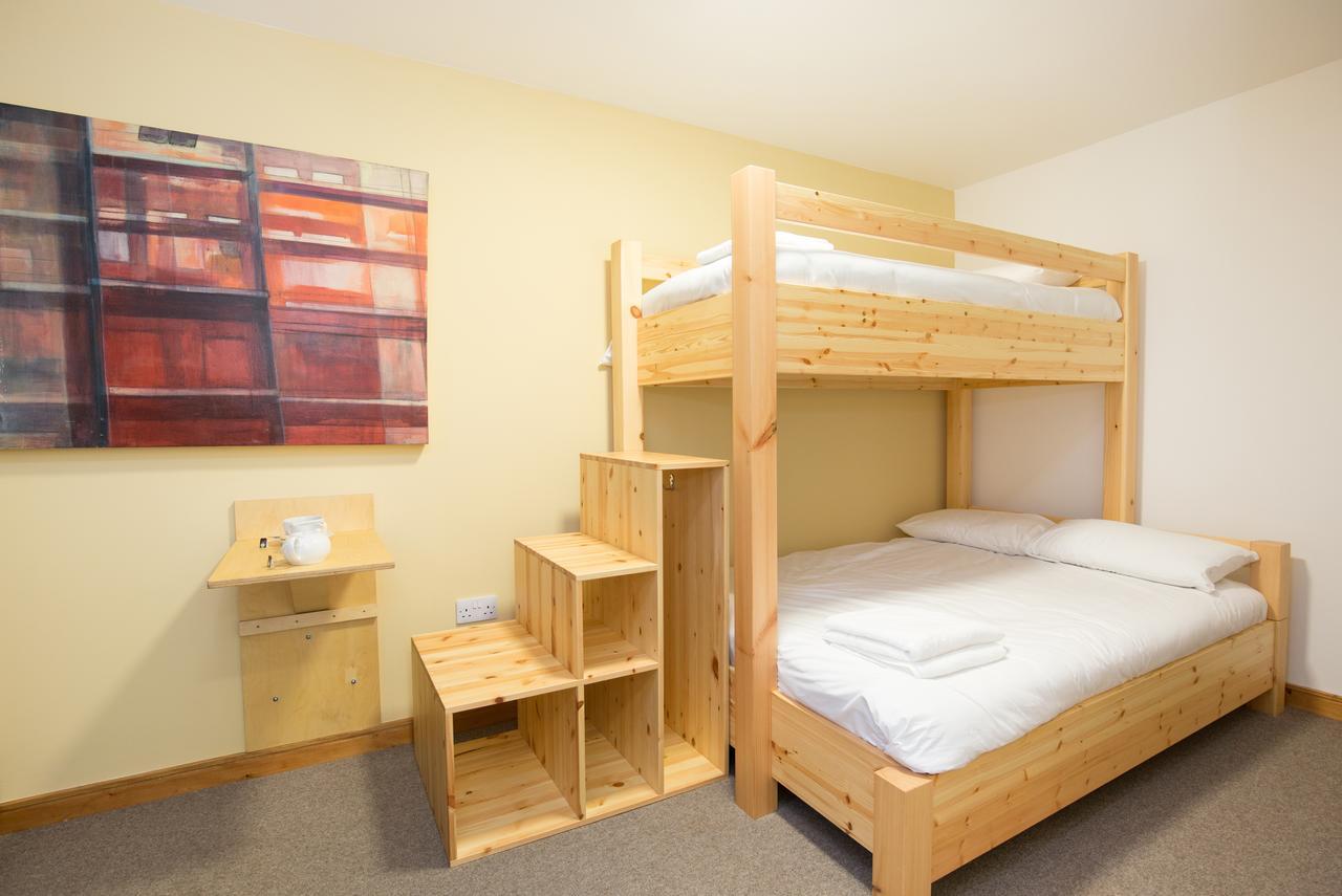 Black Isle Bar & Rooms Инвернесс Экстерьер фото