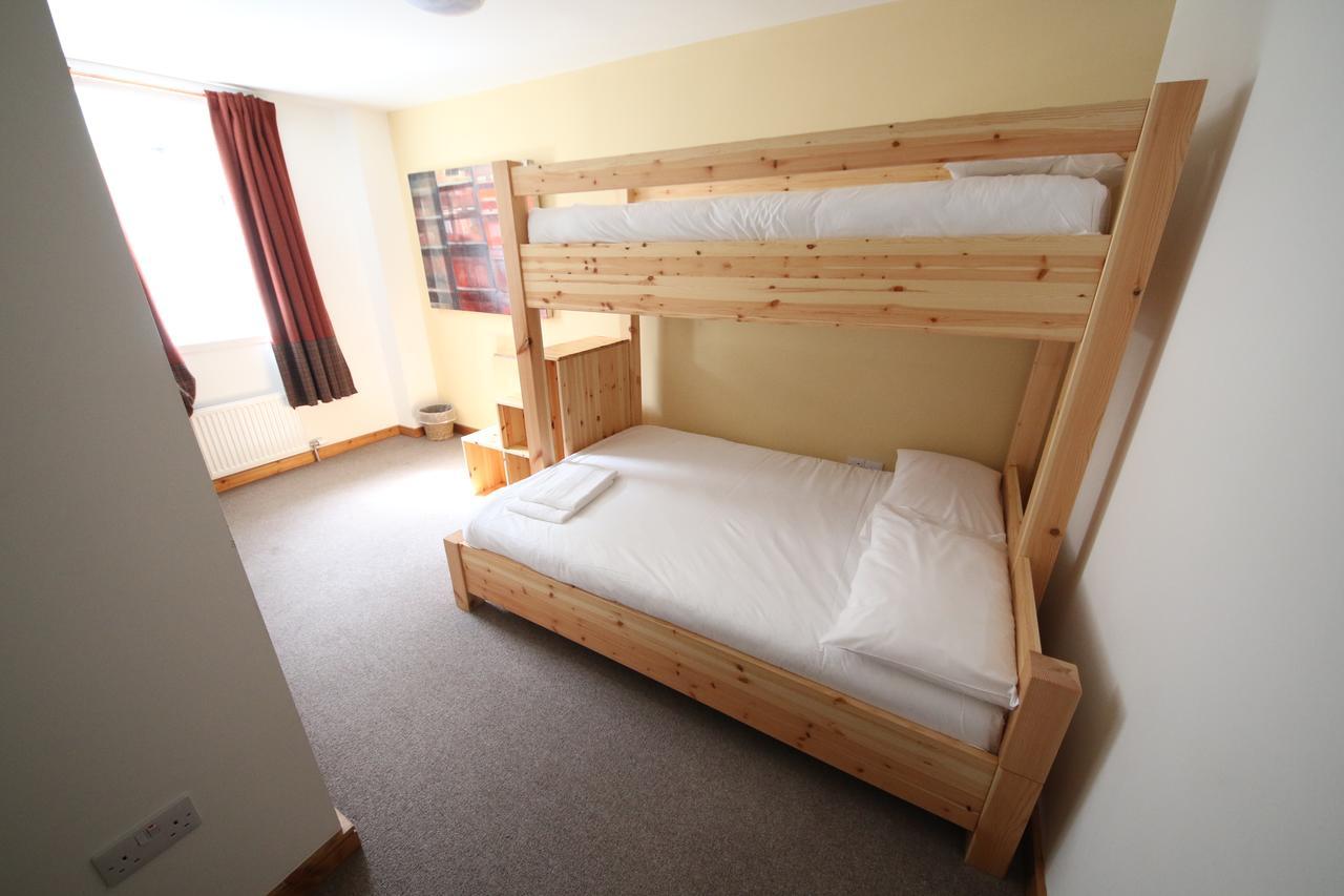 Black Isle Bar & Rooms Инвернесс Экстерьер фото