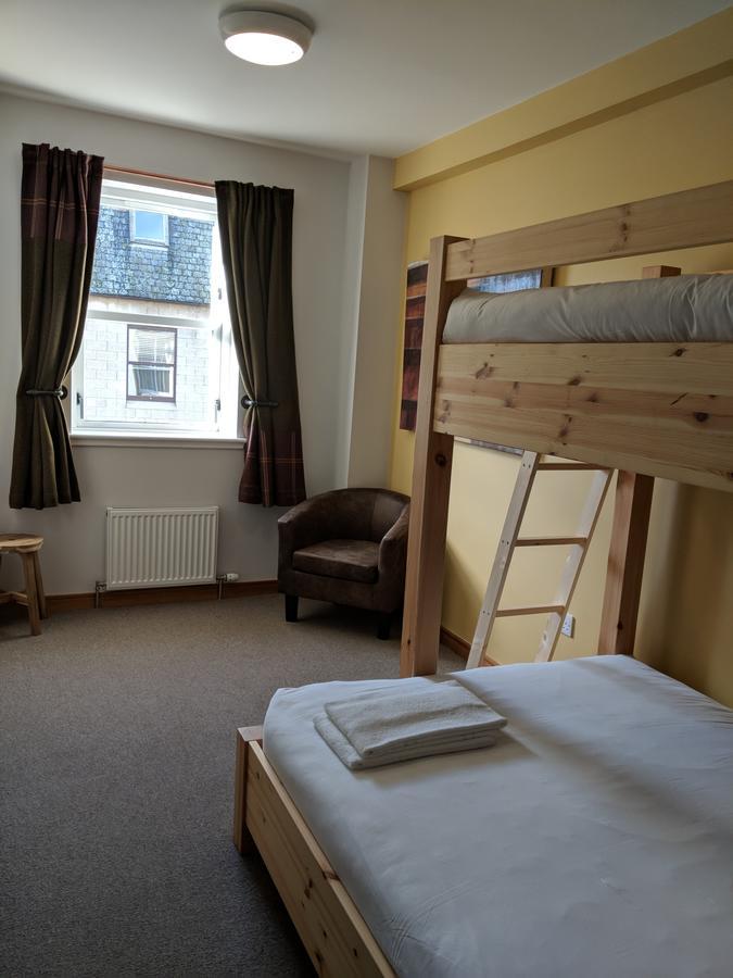 Black Isle Bar & Rooms Инвернесс Экстерьер фото
